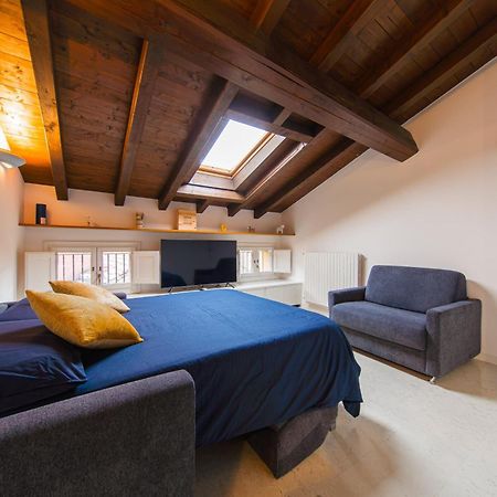 The Gallery Apartment Center Болонья Экстерьер фото